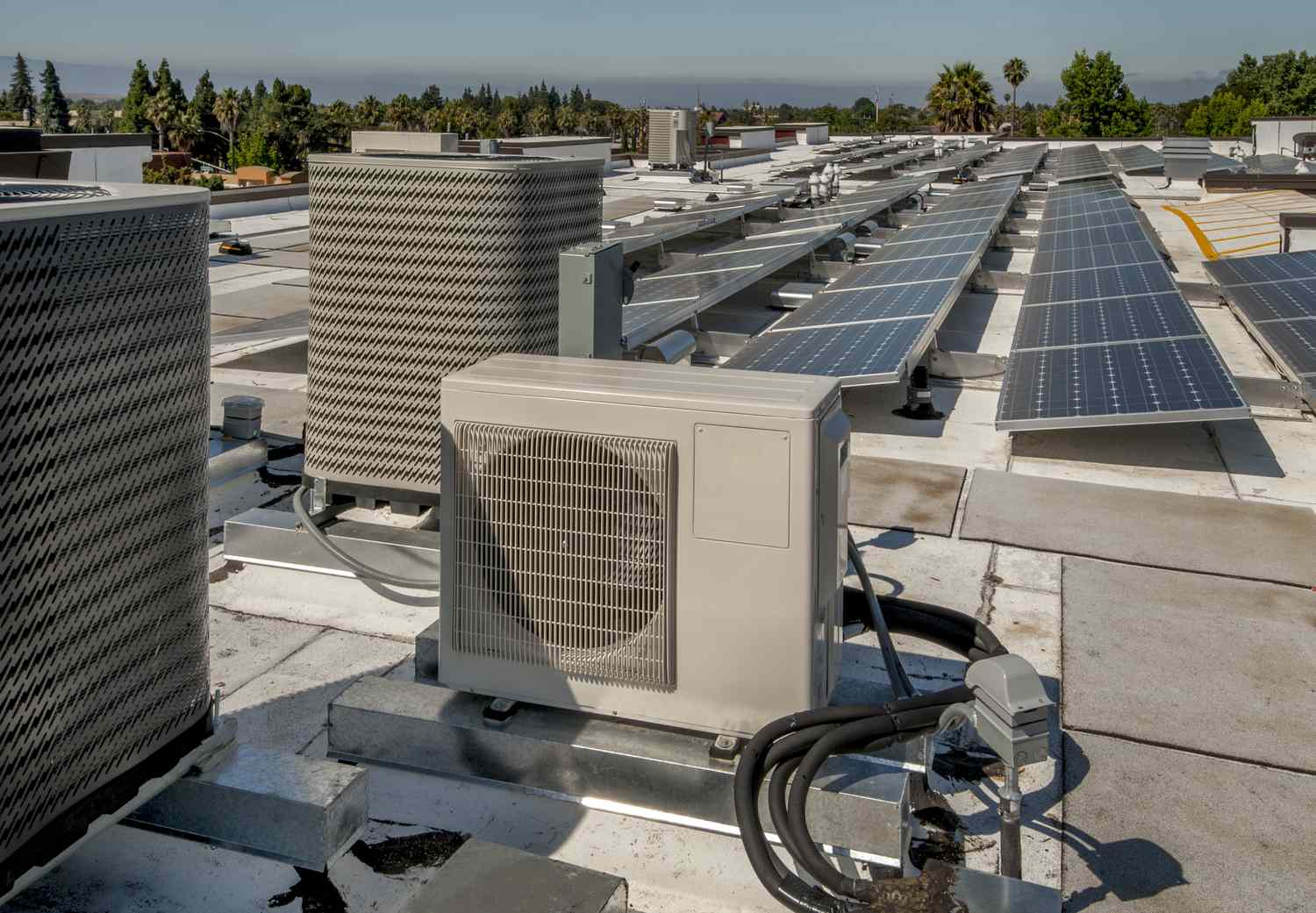 Pros And Cons Of Solar Air Heaters: Is It Worth The Investment?