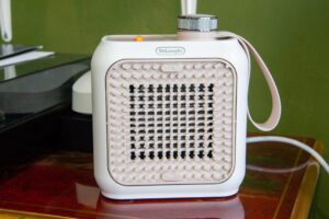 Delonghi Capsule Ceramic Heater - Full Review & Insights