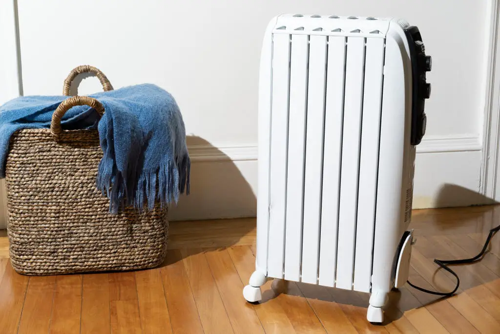 Oil Filled Radiator Heater Vs Ceramic Heater: Which is Best?