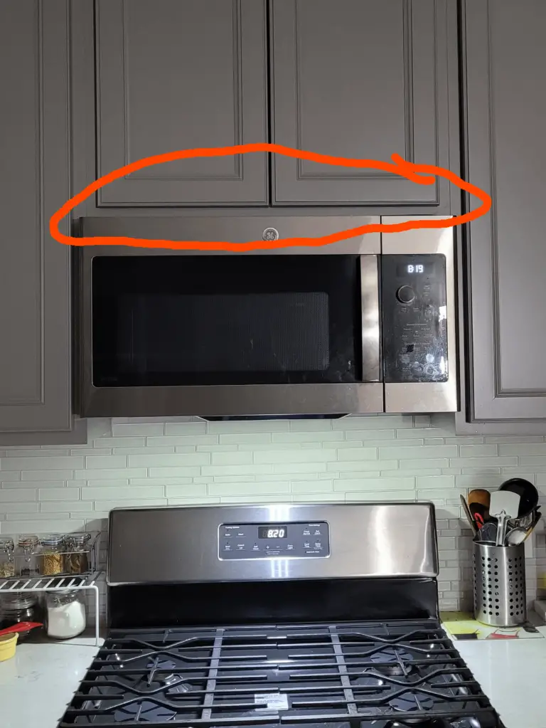 Can You Vent a Gas Stove With a Microwave